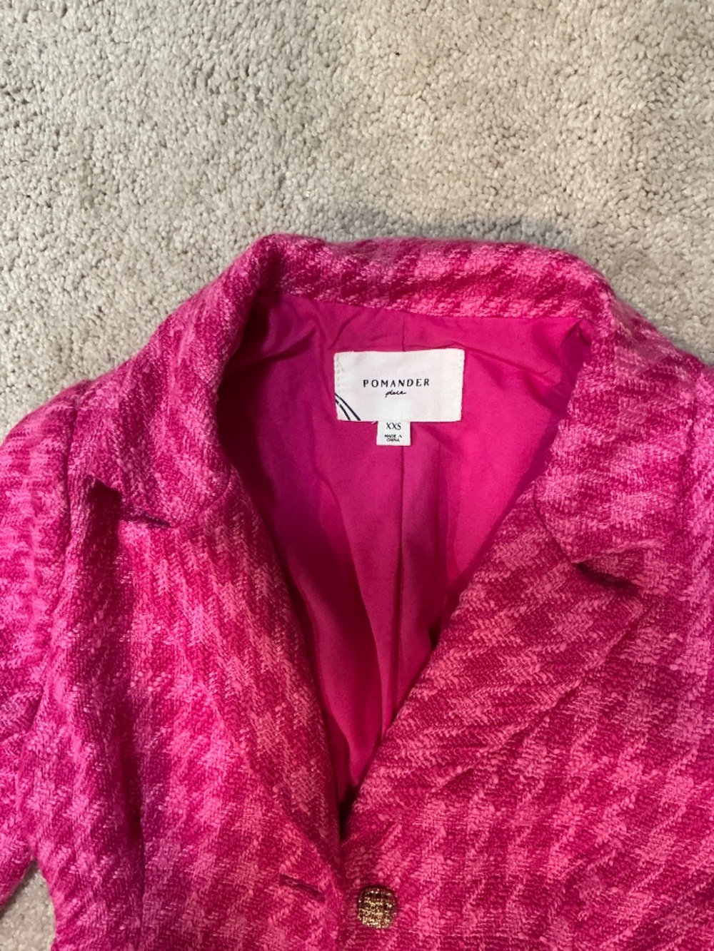 Coat - Picture 2 of 4